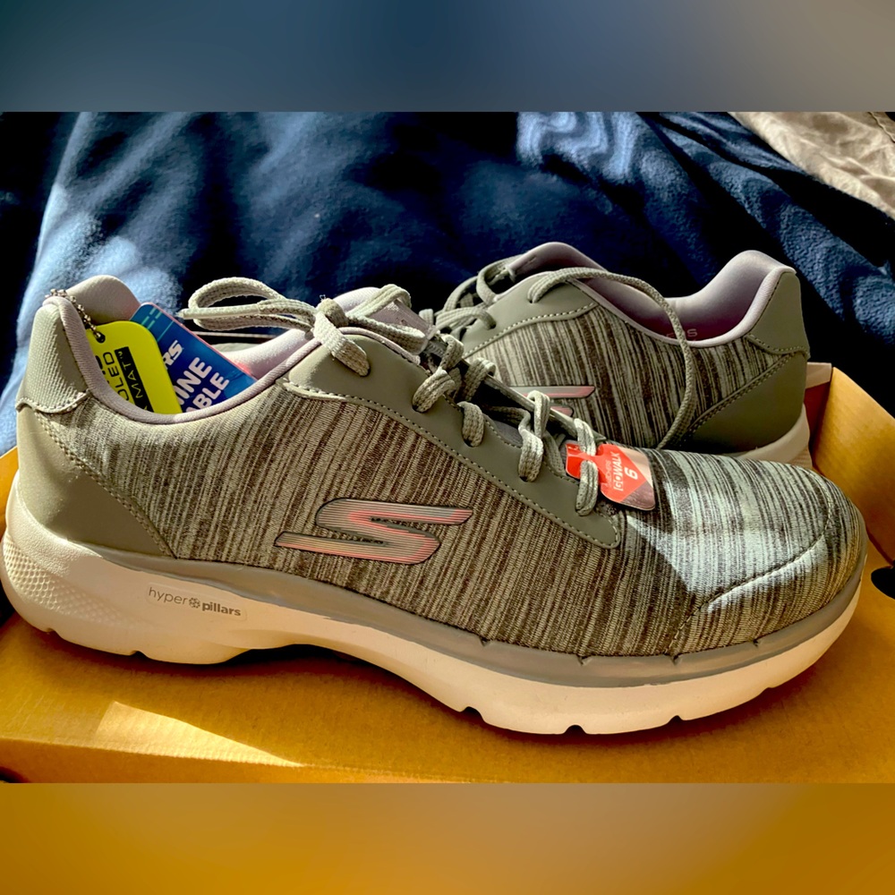 New! Skechers GoWalk 6 Magic Melody gray athletic shoes.